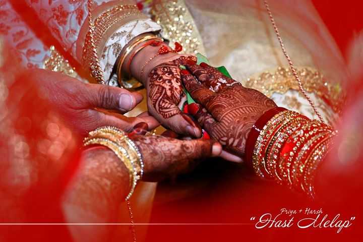 Hast Melap
.
Priya 🤝 Harsh wedding moments..
.
#couplegoals #wedding #hasthmelap #handshake #smiles #rituals #ahmedabad 
#Photography #wedwise #shaadisaga #weddingdiaries❤️ #wedzo #shaadicircle #weddingday #weddingphotography
#together #candid #forever #relationshipgoals #lovers #groom #_ip # #weddinginspiration #weddingphotographer #groom #bride #indianweddings .
Contact - 9924227745
Email us- 📧mementoevent@gmail.com