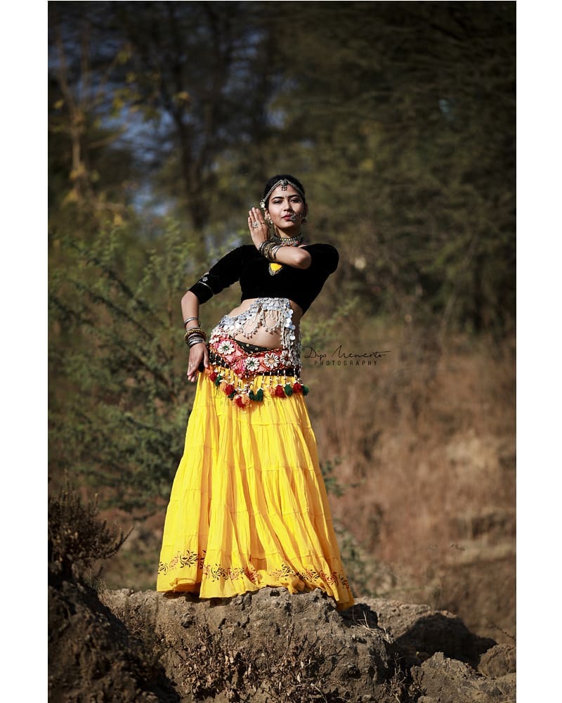 Dance as the narration of a magical story; that recites on lips, illuminates imaginations and embraces the most sacred depths of souls.. #tribalfusionbellydance 
#TribalBelly Concept shoot
*---------------*--------------*----------------*---------------*
InFrame : Komal Patel
Shoot for : D Dancing Street
Shoot by : #dip_memento_photography
#memento_photography
@dip_memento_photography &
@meandmyphotography11
Inq and booking Call / whatsapp  9924227745
*---------------*--------------*----------------*---------------*
#conceptshoot #conceptphotoshoot 
#dslrofficial #instagood  #dance  #photooftheday #canon  #ahmedabad #mumbai #picoftheday #igers #girl #beautiful #instadaily #summer #instagramhub #iphoneonly  #bestoftheday #happy #fun #sunrise  #keepdancing