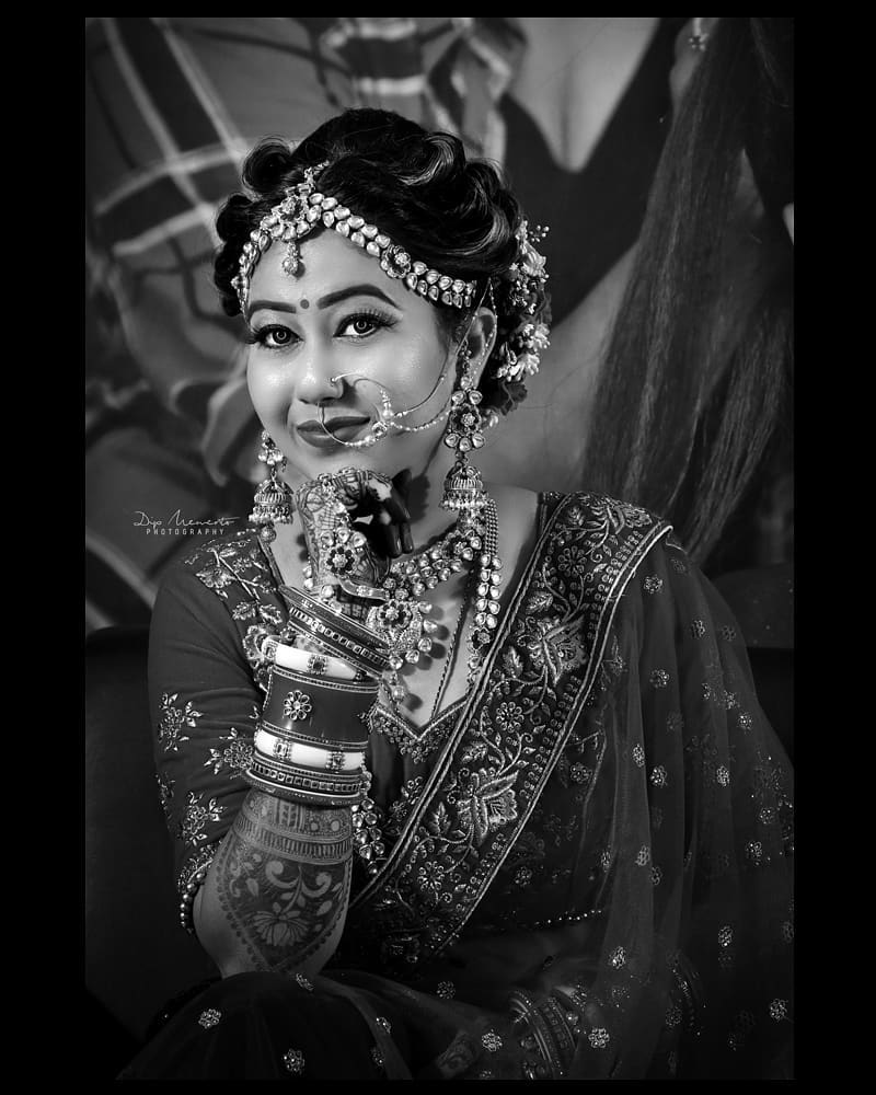 Happy B R I D E S are the prettiest..
.
.
Bridal Makeup Shoot.
🔹🔷🔸🔶🔹🔷🔸🔶🔹🔷🔸🔶
MUA @dishasbridalstudio 
Photography :@dip_memento_photography
Style Guide : Dip Thakkar(myself)
Dm/call/whatsapp
+91-9924227745
🔶🔸🔷🔹🔶🔸🔷🔹🔶🔸🔷🔹 #ahmedabad #weddingportrait #photography#bridalmakeup #makeup #wedding #dressyourfacelive  #indianwedding #weddingevent #weddingmakeup #weddingmakeover #weddingbells #weddingbrigade #weddingwire #weddingfashion #instawedding #indianbride #brideswag #weddinghairstyle #bridephotography #bride #weddingphotography #hotbride #bridemakeup #bridehairstyle #bridemakeover #indiandulhan #instagram  #instabride #brideoftheday 
@wedzo.in @blissindianweddingguide @eventilaindia @shaadisaga @bridalaffairind  @kaleeralover  @alcantaramakeup @the_indian_wedding @indian__wedding @indiagramwedding @weddingz.in @wedmegood @wedabout @weddingplz @weddingsonline.india @weddingdream @weddingnet @indianweddingbuzz