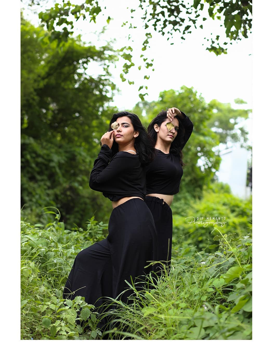 Confidence is not “I’m Better than Her”
Confidence is “I’m Great, so She is”..
.
.

InFrame : 🍂Komal & 🍃Riddhi
.
.
Dance with Nature Concept Shoot.

Shoot By: @dip_memento_photography, ---------------*--------------*----------------*---------------*---------
#streetshoot #streetclassicalshoot #streetconceptshoot #conceptshoot #conceptphotoshoot #ahmedabad #dipmementophotography 
#dslrofficial  #dance #photooftheday #portraitsofficial #50mm  #picoftheday  #girl #indiafeature #keeptagging #9924227745 #_ip #_ig  #bestoftheday #danceshoot #naturelovers
#indiaportraits #indiaportraits #sun #keepdancing