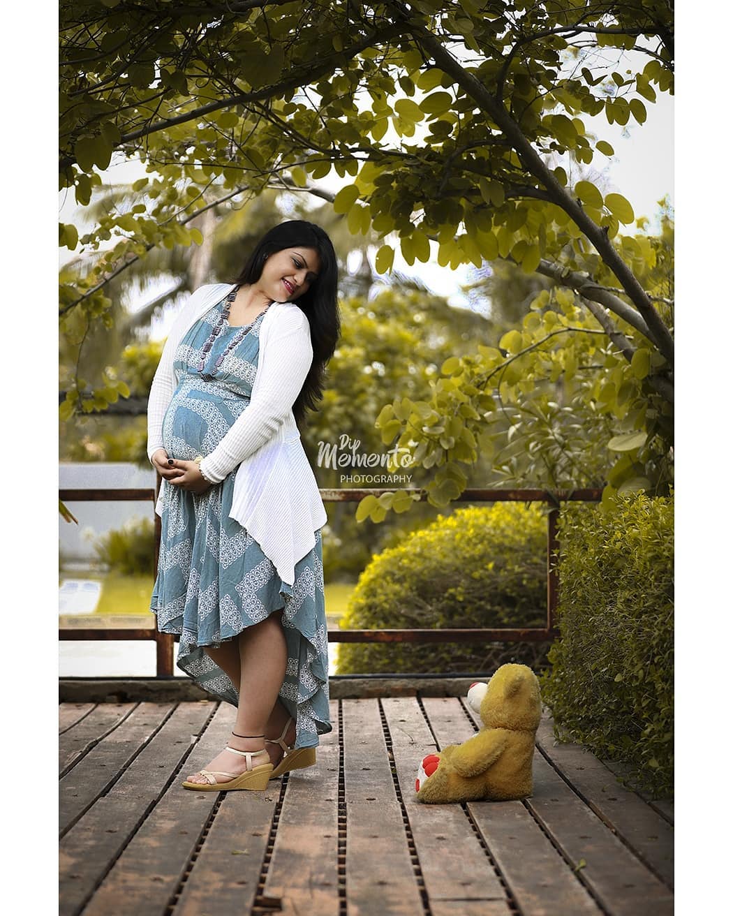 Preparing to fall in love for life time... 👶😘
.
Shoot by: @dip_memento_photography
.
 your inquiry @ 9924227745. :)
#maternityphotoshoot #maternityphotoshootideas #maternityphotoideas #maternitysession #maternityphotography #maternityphotographer #pregnancyphotoshoot #pregnancyglow #bestmaternityphotographer #babybumpphotography #babybumpphotoshoot #babybump #bestpregnancyphotos#bestpregnancyphotographer #pregnancy #ahmedabadphotographer #bestphotographerofahmedabad #photostudio #bestphotographerinindia #9924227745 #ahmedabad #dipmementophotography #theconceptstudiobyamitbarot #prebabyphotoshoot