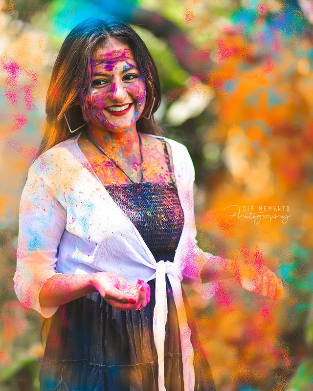 Sometimes all you need is a little splash of #color... . .

#holiconcept #concept #holishoot 

 InFrame : @khushi__03 
Shoot : #dip_memento_photography  @dip_memento_photography 

 #holi #color #holishoot #colursfestival#IndianFestival #indianculturee #indianpictures #ahmedabad #gandhinagar #fashionphotography #9924227745 #bloggerstyle #fashionphotographer #indianblogger #indiaig #indian #indiangirl#fashionbloggers #fashionblog #ethnic #styleupindia #fashion #photography #model #fashionmodel #holifestival #dipmementophotography