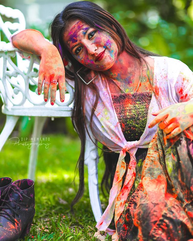 Blend in colors.

#holiconcept #concept #holishoot 

 InFrame : @khushi__03 
Shoot : #dip_memento_photography  @dip_memento_photography 
#holi #color #holishoot #colursfestival#IndianFestival #indianculturee #indianpictures #ahmedabad #gandhinagar #fashionphotography #9924227745 #bloggerstyle #fashionphotographer #indianblogger #indiaig #indian #indiangirl#fashionbloggers #fashionblog #ethnic #styleupindia #fashion #photography #model #fashionmodel #holifestival #dipmementophotography